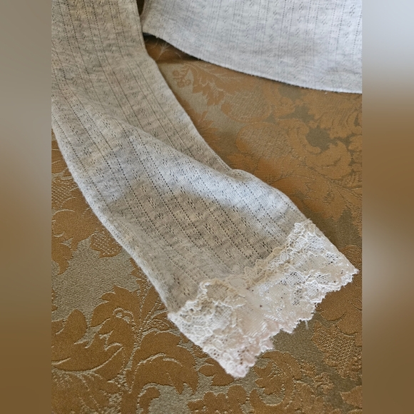 NWOT Free People Intimately long sleeve top with lace details in gray - Picture 4 of 15